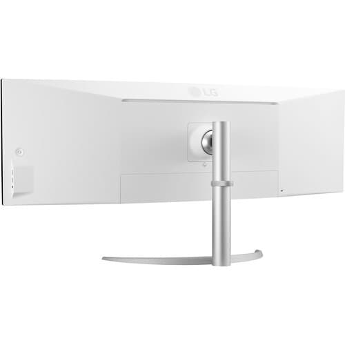 LG UltraWide 49WQ95C-W 49" Dual QHD HDR 144 Hz Curved Monitor - 3