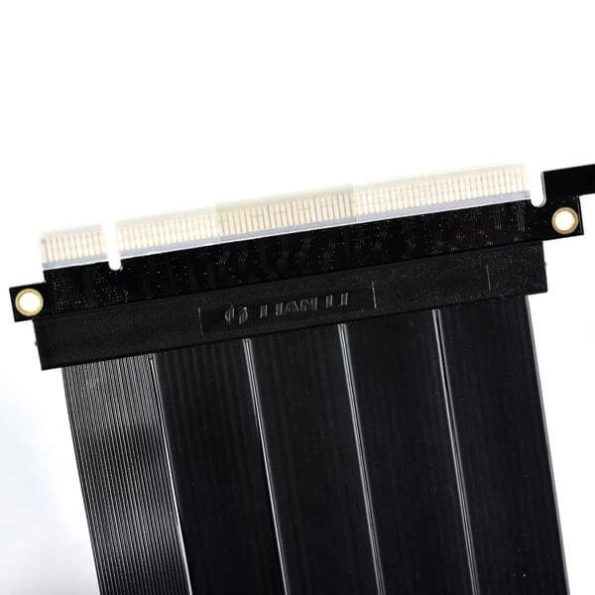 Lian Li PCI E 4.0 X16 200mm Riser Cable Black 2 1
