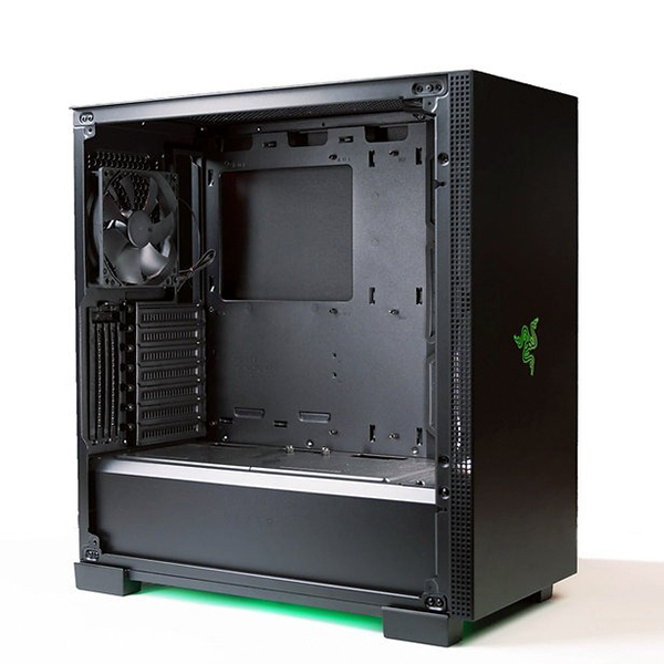 Razer Tomahawk ATX Mid Tower Gaming Chassis 3