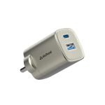 Stuffcool Novus 33 compact and convenient USB A + Type-C wall charger (1)